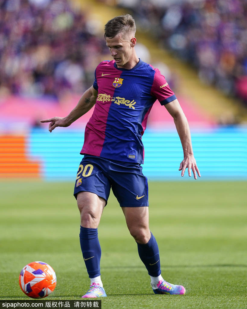 震撼！皇马5800万强挖“巴萨猎物”尼科！罗德里戈恐被清洗，红蓝军团锁定利物浦飞翼！