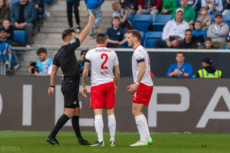 德甲卡位生死斗！圣保利主场止颓战客场不败王，8500 万劲旅靠双枪破魔咒？